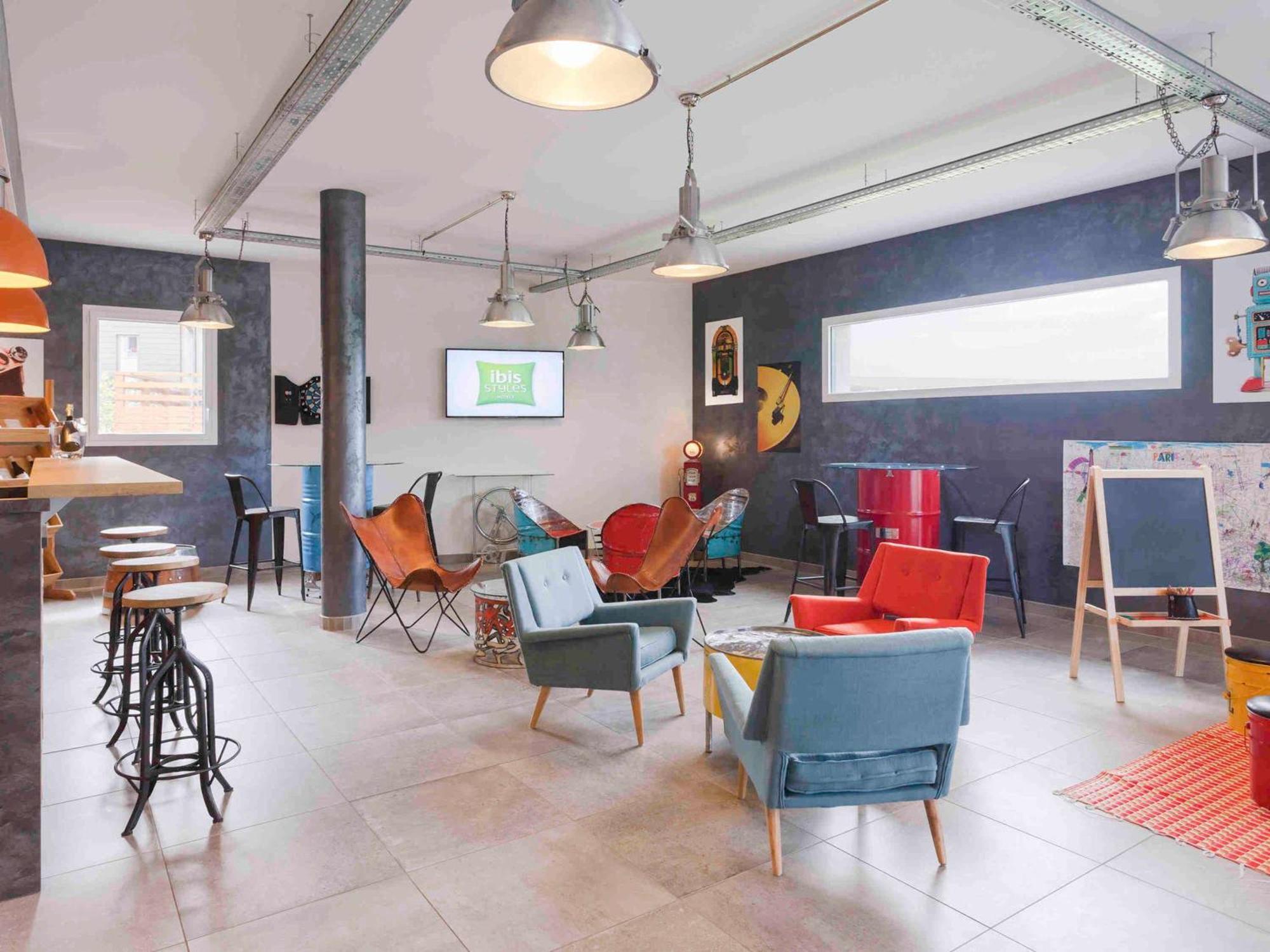 Ibis Styles Vierzon Hotel Exterior photo