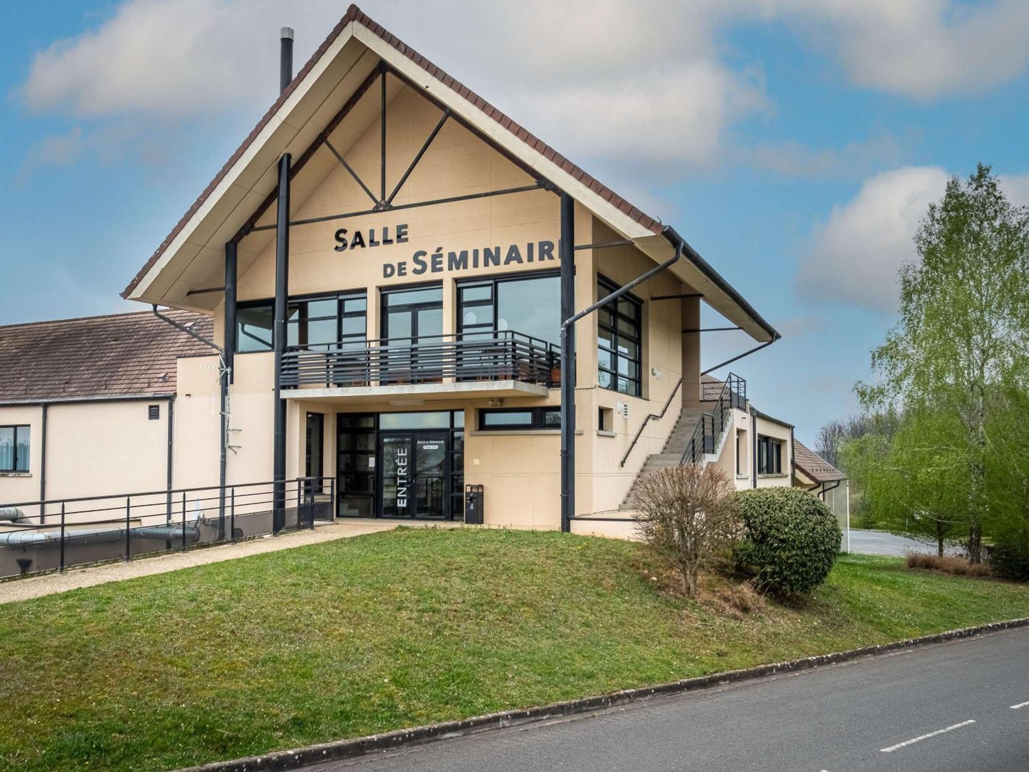 Ibis Styles Vierzon Hotel Exterior photo